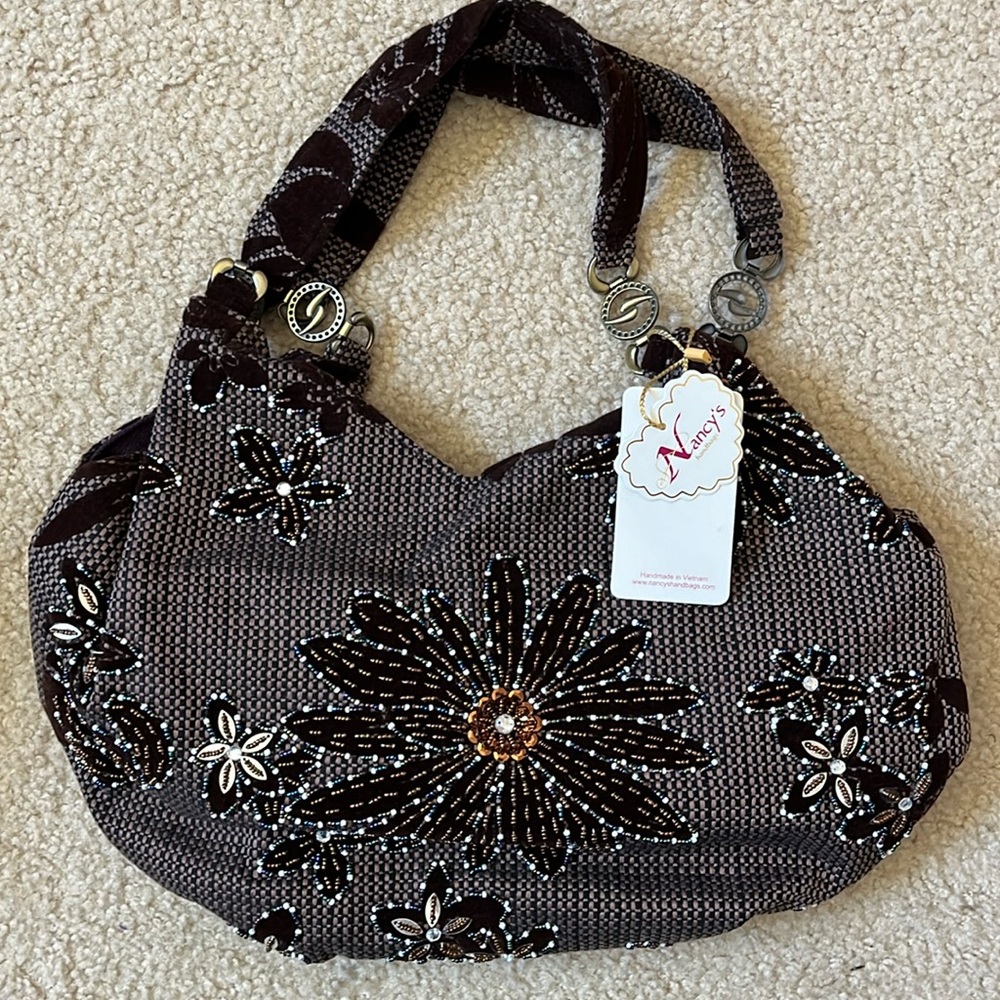 Nancy’s Handbags Shoulder Bag